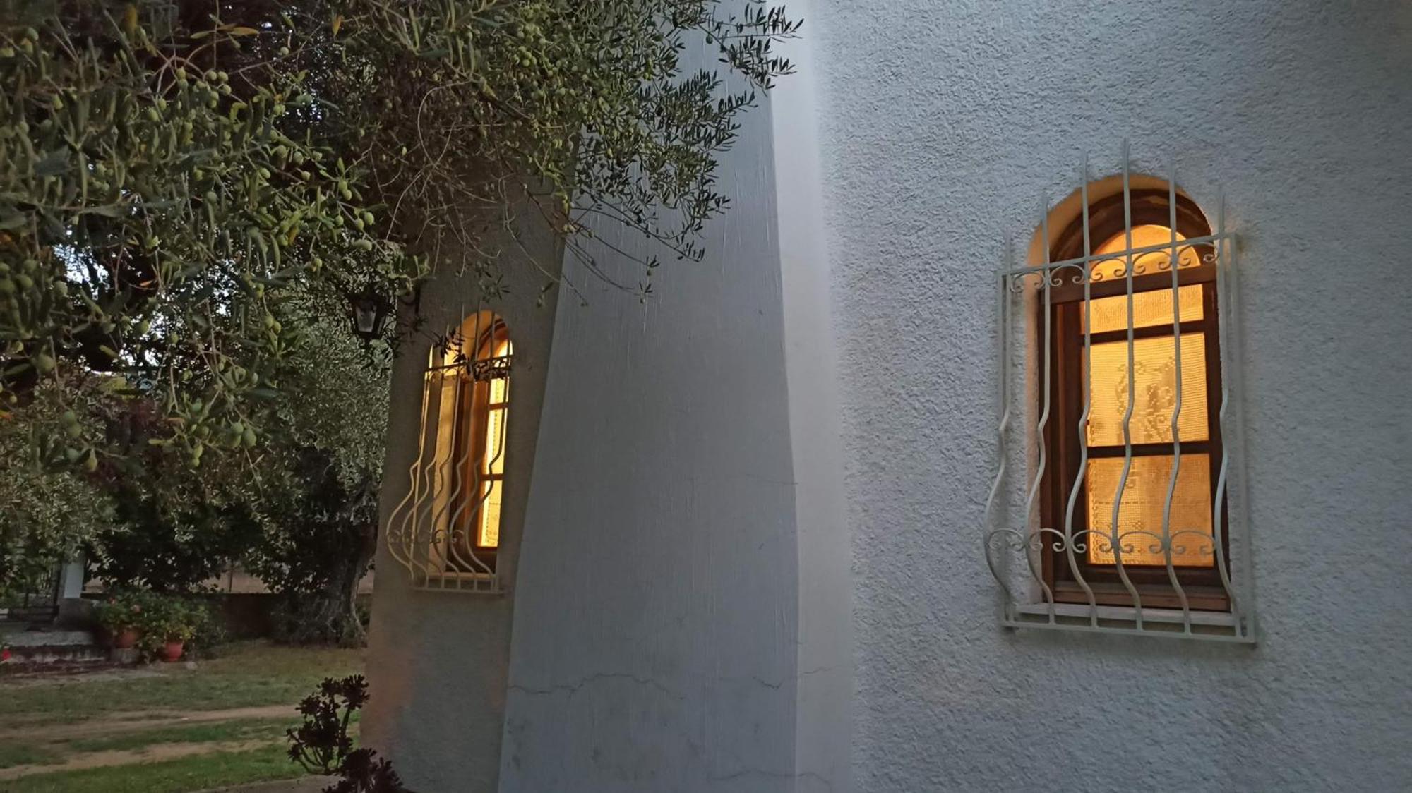 Nafpaktos Cottage By The Sea For Travelers And Dreamers! エクステリア 写真