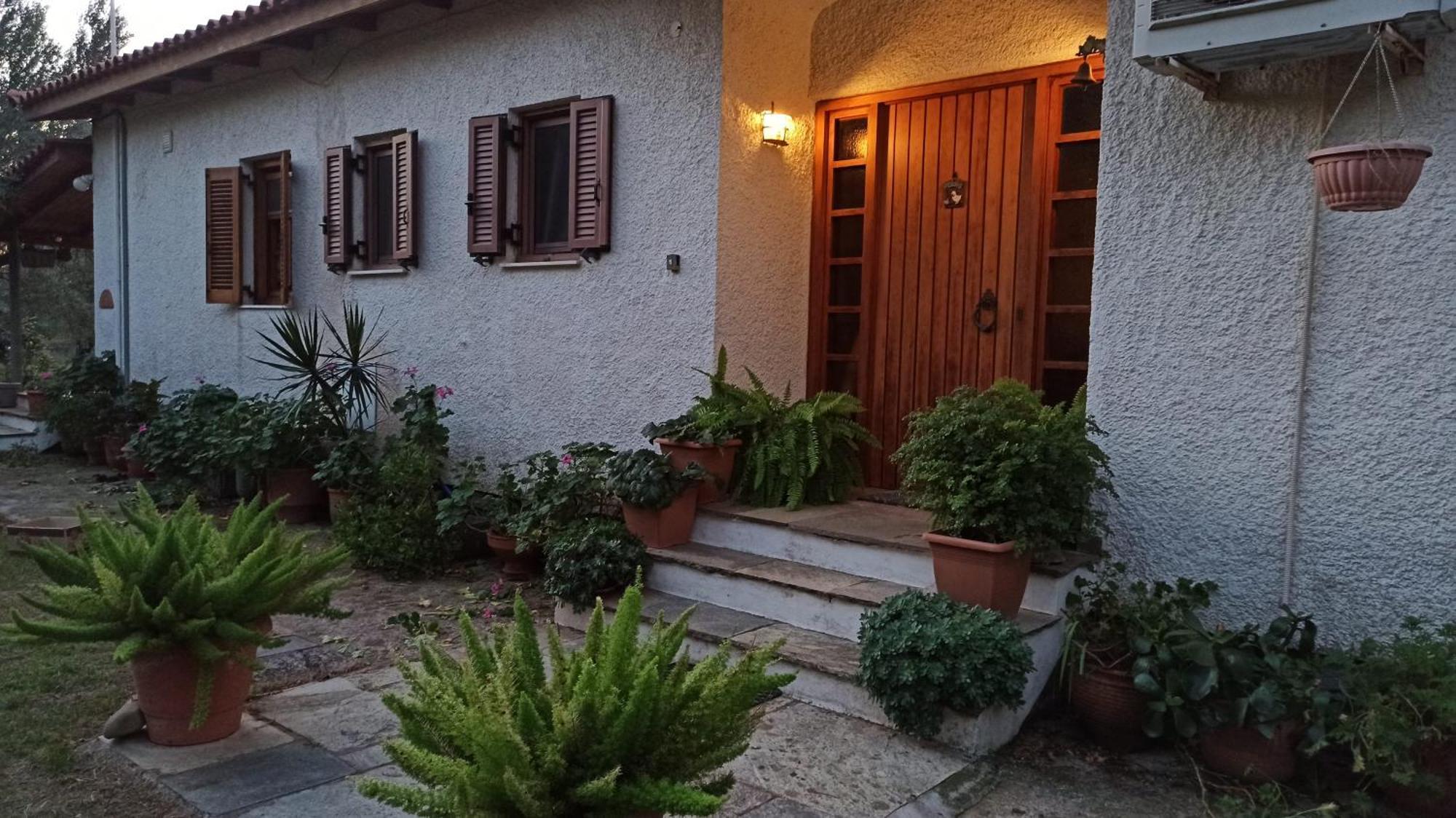 Nafpaktos Cottage By The Sea For Travelers And Dreamers! エクステリア 写真