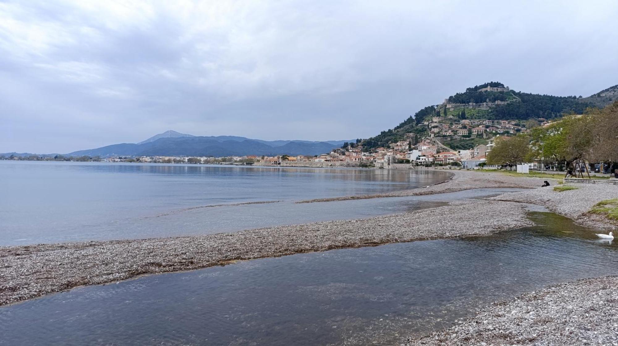 Nafpaktos Cottage By The Sea For Travelers And Dreamers! エクステリア 写真