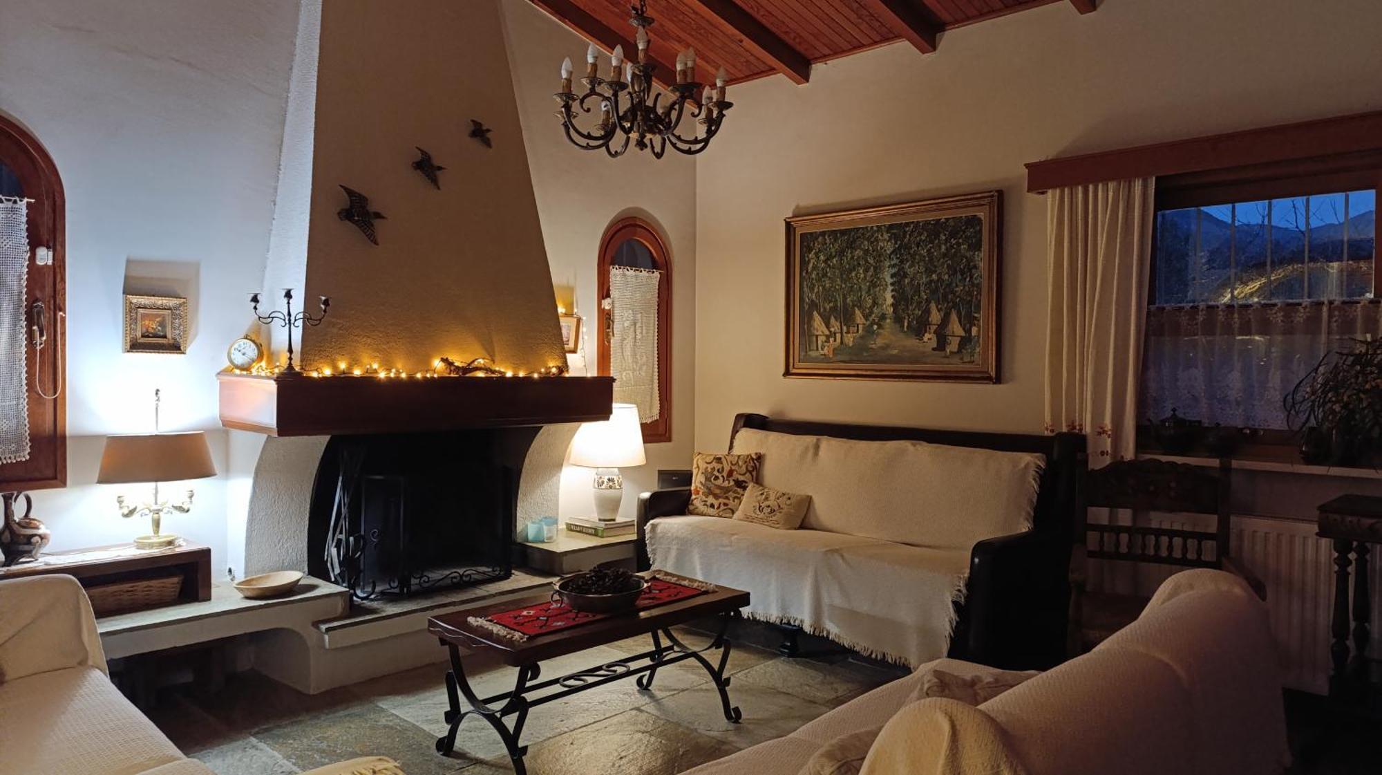 Nafpaktos Cottage By The Sea For Travelers And Dreamers! エクステリア 写真